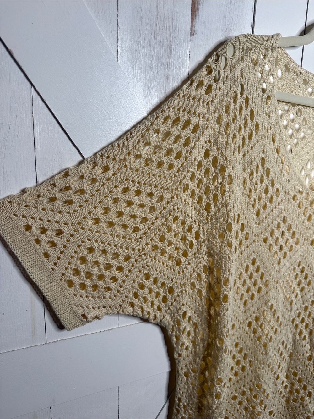 Creamy Beige Open Weave Diamond Crochet Knit Batwing Beach Top - Picture 7 of 11